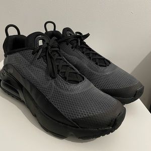 Nike Air Max 2090